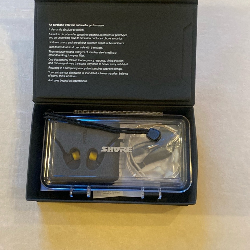 Shure Black Earphones SE846